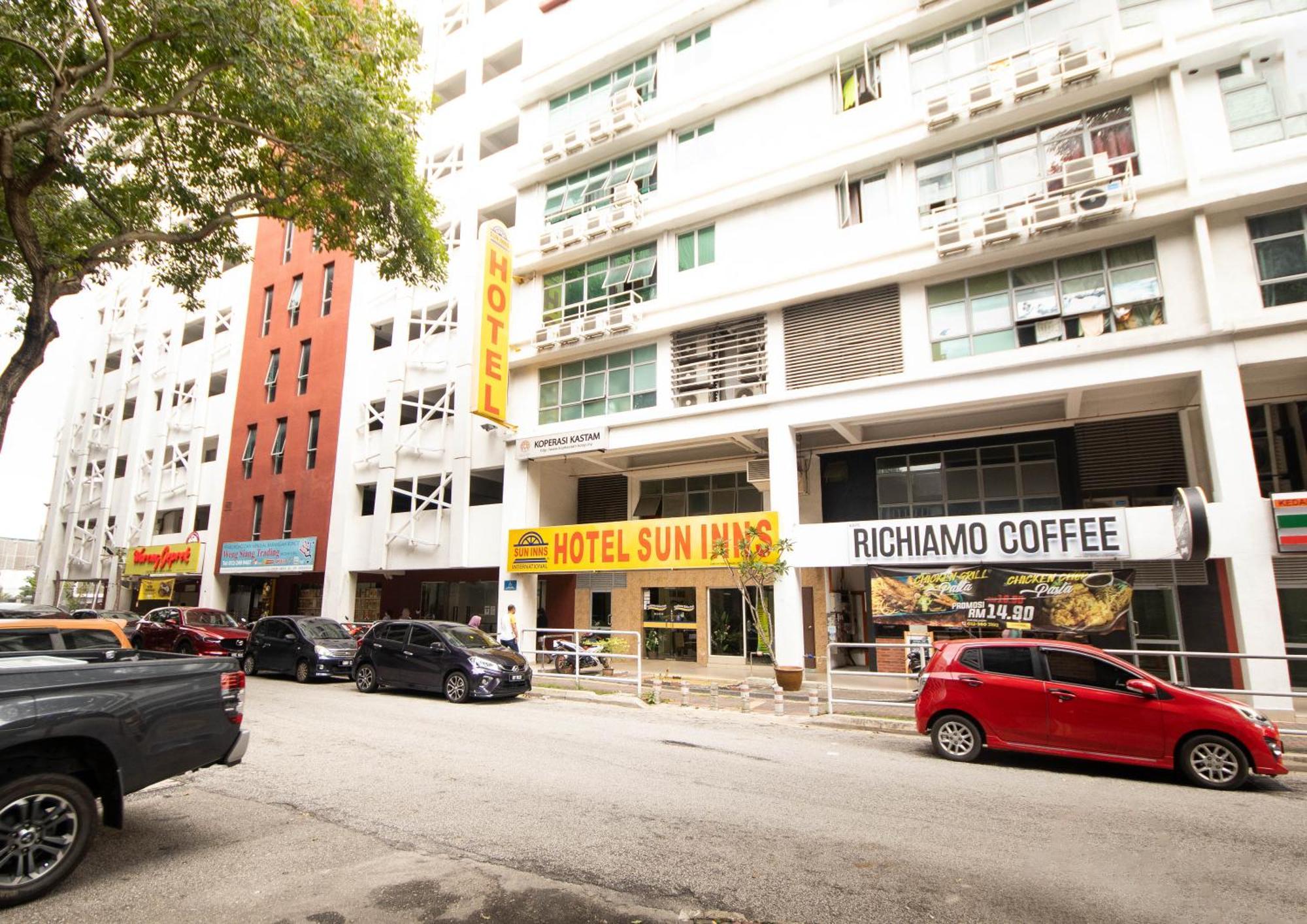Sun Kopkastam Kelana Jaya 3*